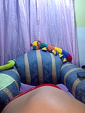 linda swett online show from December 1, 2025, 2:11 pm