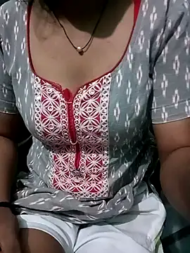 Pihu-56 online show from November 5, 2025, 2:22 am