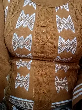 Snapshot of Pihu-56 chatting on December 19, 2025, 3:35 am Pihu-56 online show from December 19, 2025, 3:35 am