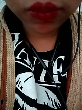 Snapshot of Pihu-56 chatting on January 8, 2026, 4:04 am Pihu-56 online show from January 8, 2026, 4:04 am