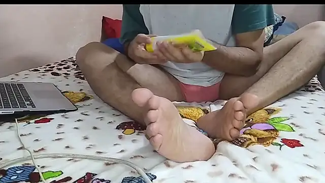 Snapshot of ThiagoDeseo chatting on November 9, 2025, 8:18 pm ThiagoDeseo online show from November 9, 2025, 8:18 pm