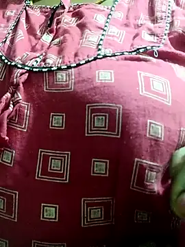 Snapshot of harinisree chatting on December 20, 2025, 1:34 am harinisree online show from December 20, 2025, 1:34 am