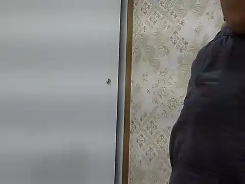 SEXY DOLL88 online show from February 6, 2026, 8:12 pm