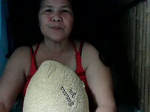 Snapshot of milagrose_rose chatting on March 28, 2026, 9:03 pm milagrose rose online show from March 28, 2026, 9:03 pm