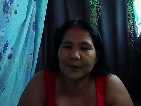 Snapshot of milagrose_rose chatting on March 31, 2026, 7:42 am milagrose rose online show from March 31, 2026, 7:42 am