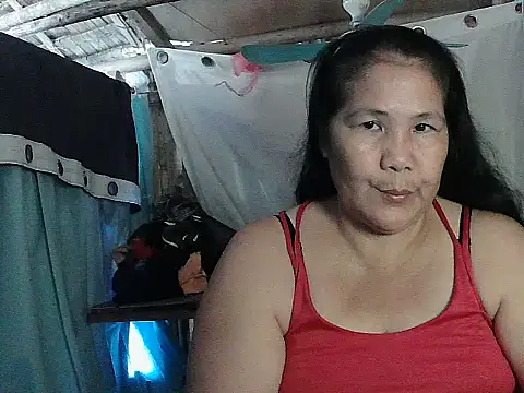 Snapshot of milagrose_rose chatting on April 16, 2026, 11:51 pm milagrose rose online show from April 16, 2026, 11:51 pm