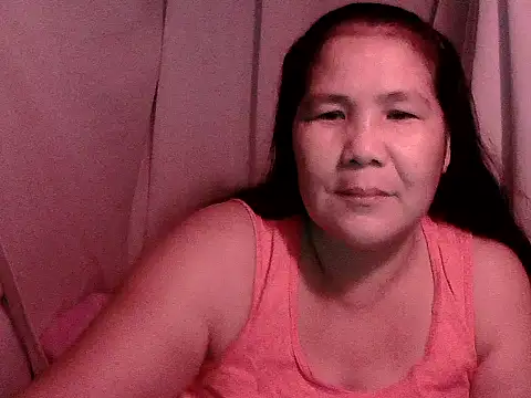 Snapshot of milagrose_rose chatting on April 29, 2026, 1:26 pm milagrose rose online show from April 29, 2026, 1:26 pm