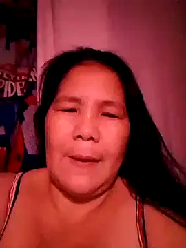 Snapshot of milagrose_rose chatting on May 7, 2026, 8:36 pm milagrose rose online show from May 7, 2026, 8:36 pm