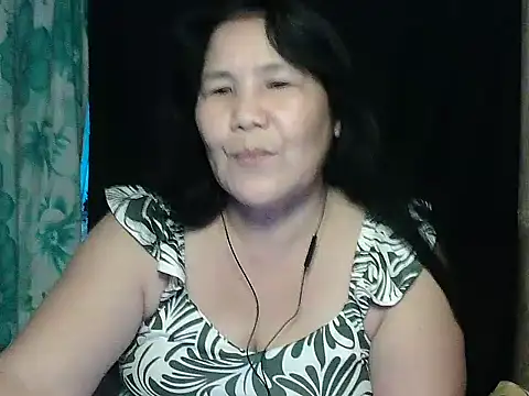Snapshot of milagrose_rose chatting on May 15, 2026, 10:50 pm milagrose rose online show from May 15, 2026, 10:50 pm