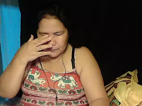 Snapshot of milagrose_rose chatting on May 16, 2026, 10:47 am milagrose rose online show from May 16, 2026, 10:47 am