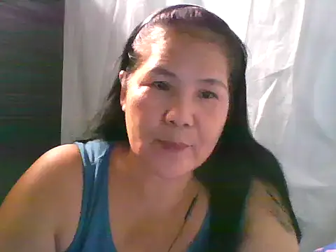 Snapshot of milagrose_rose chatting on June 3, 2026, 11:54 pm milagrose rose online show from June 3, 2026, 11:54 pm