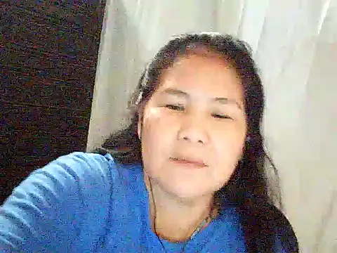 Snapshot of milagrose_rose chatting on June 6, 2026, 3:44 am milagrose rose online show from June 6, 2026, 3:44 am