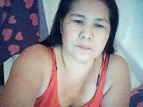 Snapshot of milagrose_rose chatting on June 8, 2026, 12:47 am milagrose rose online show from June 8, 2026, 12:47 am