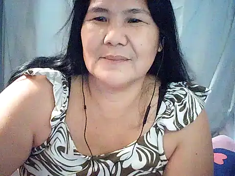 Snapshot of milagrose_rose chatting on June 14, 2026, 11:18 pm milagrose rose online show from June 14, 2026, 11:18 pm