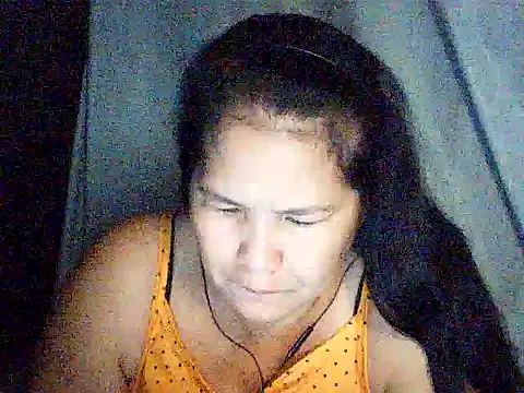 Snapshot of milagrose_rose chatting on June 17, 2026, 4:41 pm milagrose rose online show from June 17, 2026, 4:41 pm