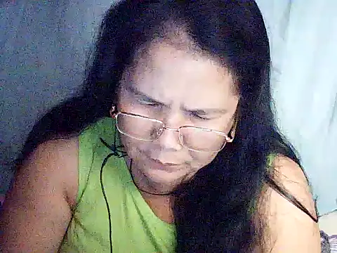 Snapshot of milagrose_rose chatting on June 24, 2026, 10:42 pm milagrose rose online show from June 24, 2026, 10:42 pm