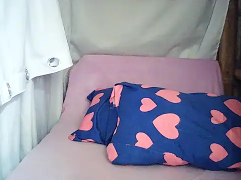 Snapshot of milagrose_rose chatting on July 13, 2026, 11:13 am milagrose rose online show from July 13, 2026, 11:13 am