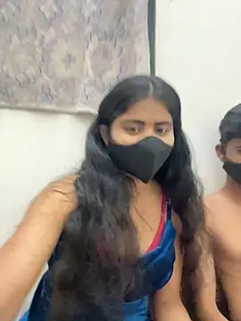 sexy-riya43 online show from November 15, 2025, 1:18 pm