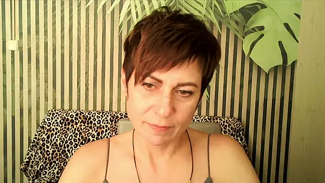 Snapshot of Ashley_Brookss chatting on October 1, 2025, 1:28 pm Ashley Brookss online show from October 1, 2025, 1:28 pm