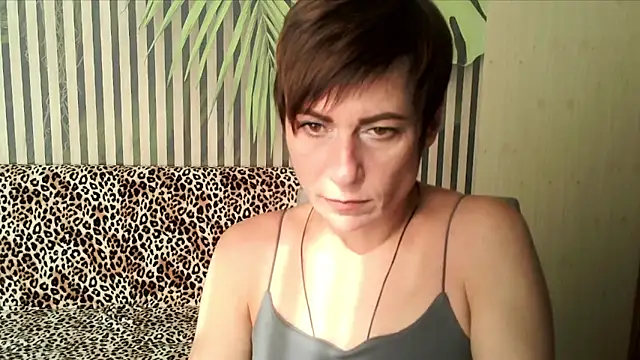 Snapshot of Ashley_Brookss chatting on October 5, 2025, 7:28 am Ashley Brookss online show from October 5, 2025, 7:28 am