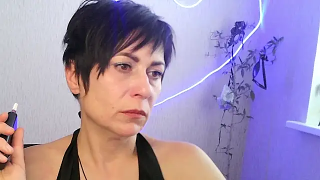 Snapshot of Ashley_Brookss chatting on November 8, 2025, 10:04 am Ashley Brookss online show from November 8, 2025, 10:04 am