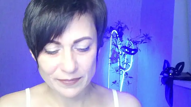 Snapshot of Ashley_Brookss chatting on November 21, 2025, 3:22 pm Ashley Brookss online show from November 21, 2025, 3:22 pm