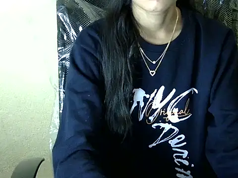 Snapshot of Shazi_1 chatting on November 26, 2025, 3:29 am Shazi 1 online show from November 26, 2025, 3:29 am