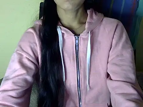 Snapshot of Shazi_1 chatting on January 6, 2026, 2:54 pm Shazi 1 online show from January 6, 2026, 2:54 pm