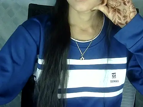 Snapshot of Shazi_1 chatting on February 15, 2026, 3:14 am Shazi 1 online show from February 15, 2026, 3:14 am