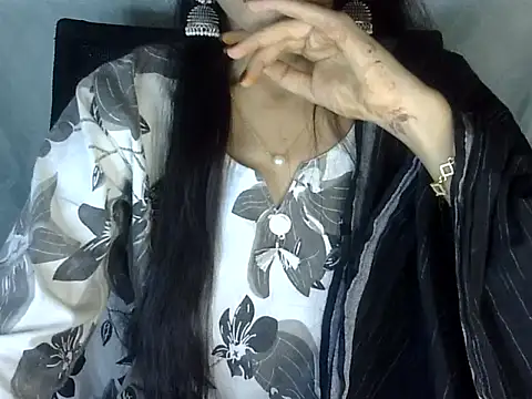 Snapshot of Shazi_1 chatting on February 16, 2026, 3:30 pm Shazi 1 online show from February 16, 2026, 3:30 pm