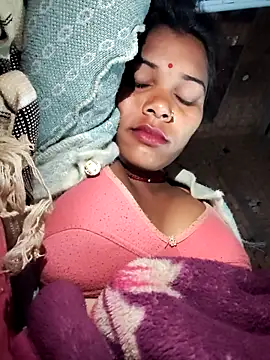 Snapshot of Katrina_kaif143 chatting on December 14, 2025, 10:47 pm Katrina kaif143 online show from December 14, 2025, 10:47 pm