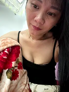 Snapshot of Ami-mi00 chatting on September 29, 2025, 11:53 pm Ami-mi00 online show from September 29, 2025, 11:53 pm