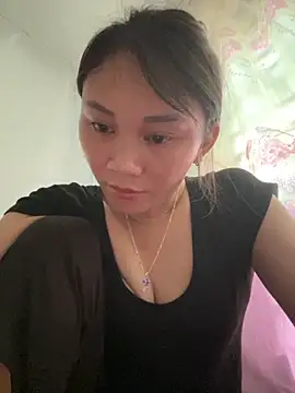 Snapshot of Ami-mi00 chatting on October 2, 2025, 5:58 am Ami-mi00 online show from October 2, 2025, 5:58 am