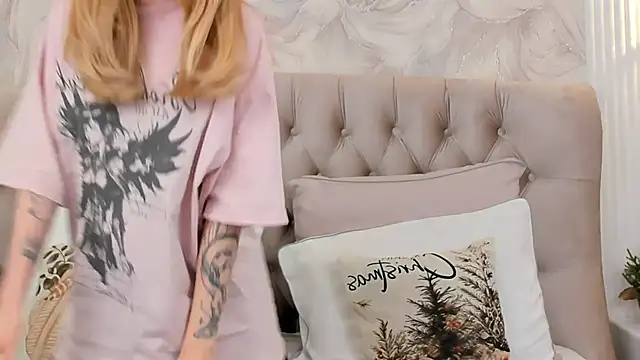 MelissaLiss online show from December 13, 2025, 7:53 pm