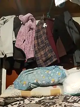 RAJV  online show from November 3, 2025, 10:42 pm