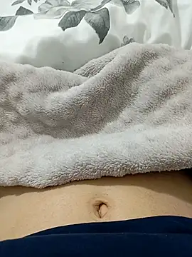 Snapshot of Mssbig chatting on December 3, 2025, 6:32 am Mssbig online show from December 3, 2025, 6:32 am