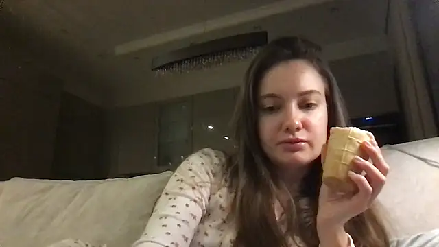 Snapshot of Justamanda1 chatting on October 4, 2025, 5:00 pm Justamanda1 online show from October 4, 2025, 5:00 pm