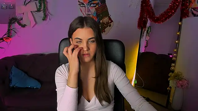 Snapshot of lina_fox12 chatting on January 8, 2026, 1:35 pm lina fox12 online show from January 8, 2026, 1:35 pm