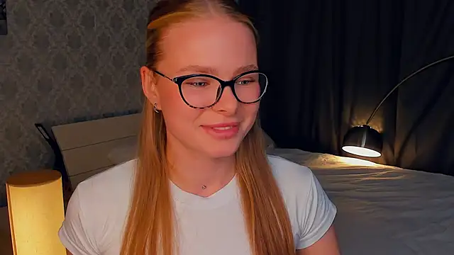 LibbyVenzeio online show from October 16, 2025, 7:09 am