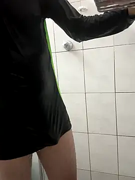 Novinho-Gostoso online show from October 1, 2025, 1:17 pm