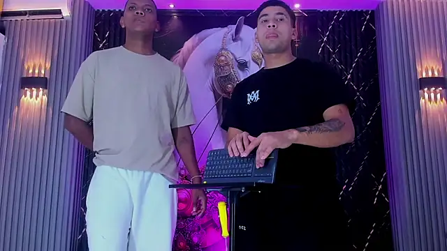 Snapshot of The_Boy_King chatting on December 14, 2025, 8:24 pm The Boy King online show from December 14, 2025, 8:24 pm