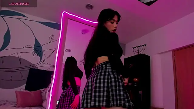 Snapshot of Goth_Alice chatting on October 23, 2025, 7:34 pm Goth Alice online show from October 23, 2025, 7:34 pm