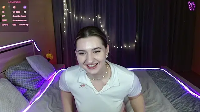 cutieblush online show from December 4, 2025, 11:24 pm