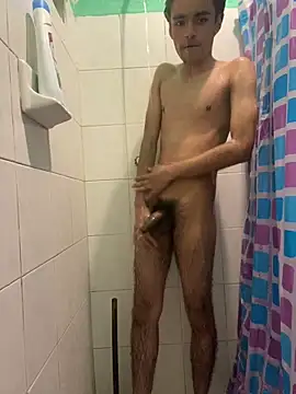 Snapshot of feetbooy chatting on January 7, 2026, 12:13 am feetbooy online show from January 7, 2026, 12:13 am