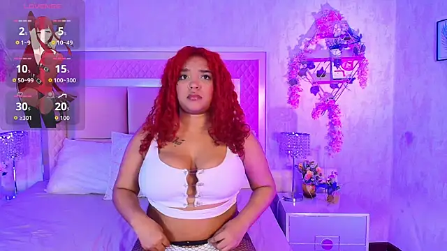 Snapshot of Violetawindsor chatting on October 4, 2025, 12:03 pm Violetawindsor online show from October 4, 2025, 12:03 pm