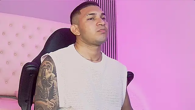 venedic bull online show from October 13, 2025, 11:38 pm