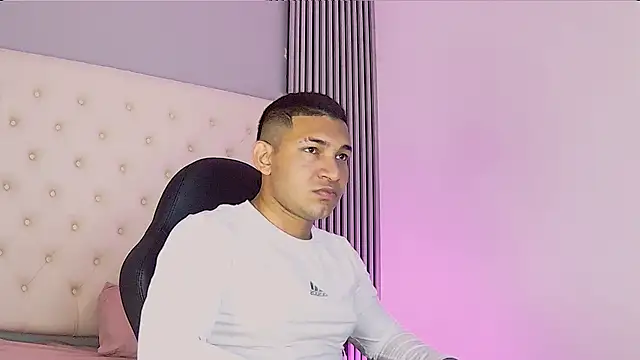 venedic bull online show from October 16, 2025, 8:54 pm