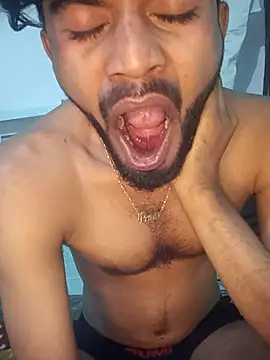 Snapshot of Hotraj24 chatting on November 25, 2025, 7:36 pm Hotraj24 online show from November 25, 2025, 7:36 pm