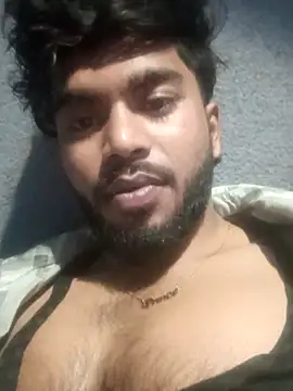 Snapshot of Hotraj24 chatting on December 21, 2025, 7:43 pm Hotraj24 online show from December 21, 2025, 7:43 pm