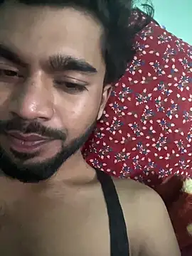 Snapshot of Hotraj24 chatting on February 14, 2026, 6:04 pm Hotraj24 online show from February 14, 2026, 6:04 pm